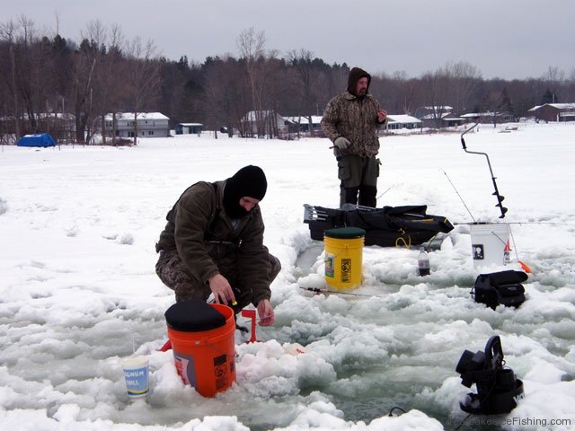 K&E Tackle Bum Lake ice fishing get together 02062011-068 two anglers ice fish